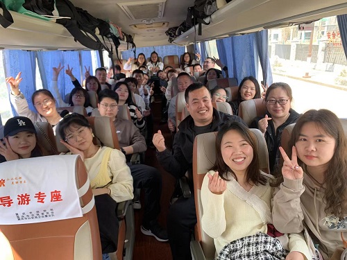 Beijing Zhongping Team Building Activity - Chongqing Trip